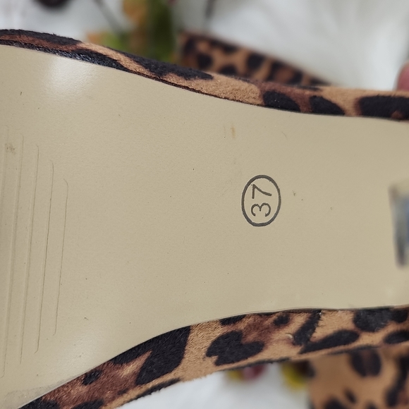 LALA IKAI, Brown Leopard heels, Size 37 - Picture 6 of 9